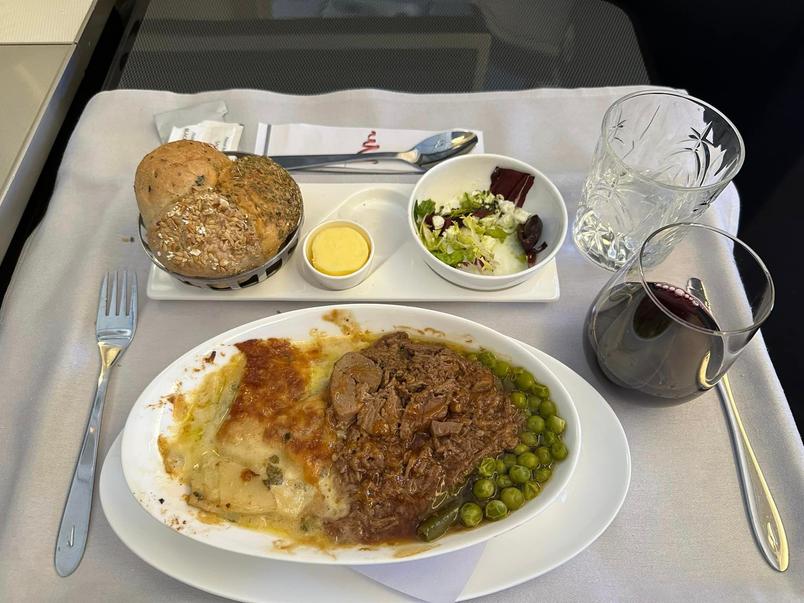 London Heathrow to Lynden Pindling (NAS) Bahamas on British Airways business class (Club World)