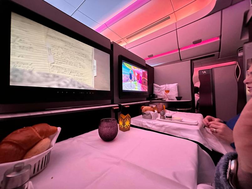  Qatar Airways business class 'Q Suite' photos 