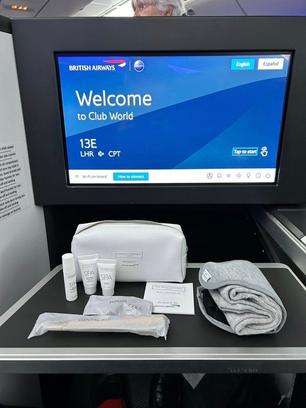 Just a quick look at #BritishAirways' Club World #businessclass with the new layout, what do you think?