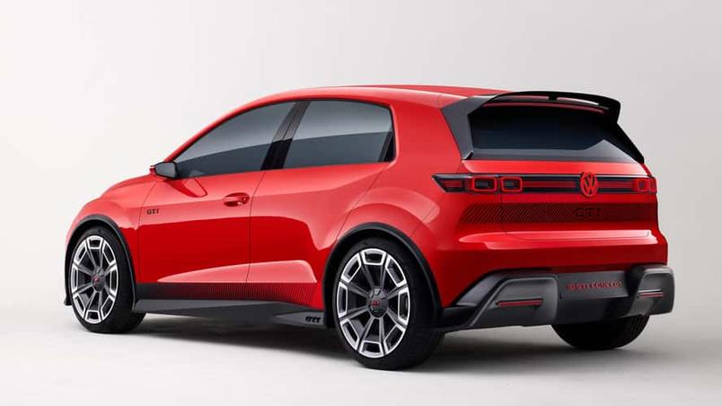 All signs are pointing towards to the VW Golf GTI going all-electric by 2026. What do you think? Would you prefer Volkswagen kept the