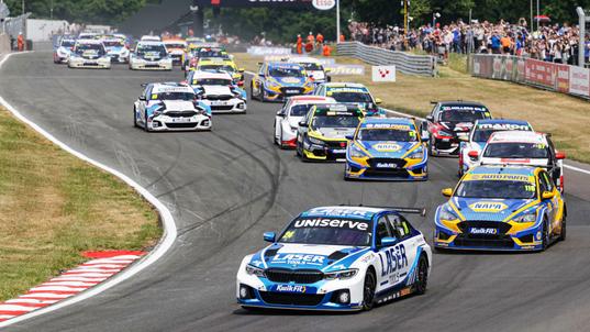 British Touring Car Championship at Oulton Park