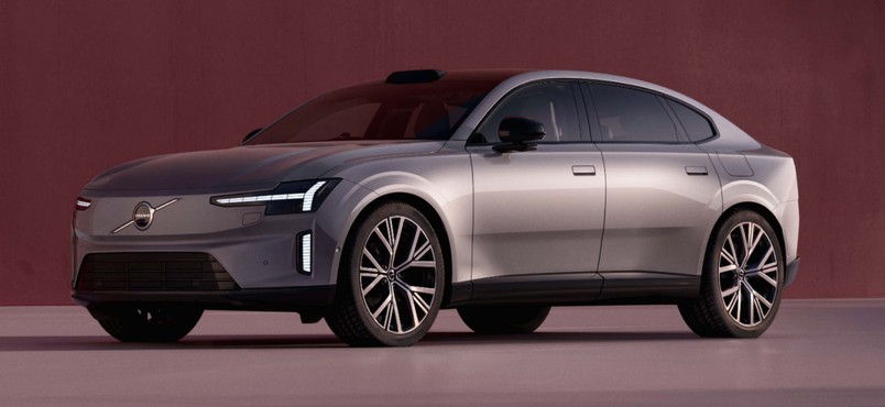 The new 2025 Volvo ES90 leaked
