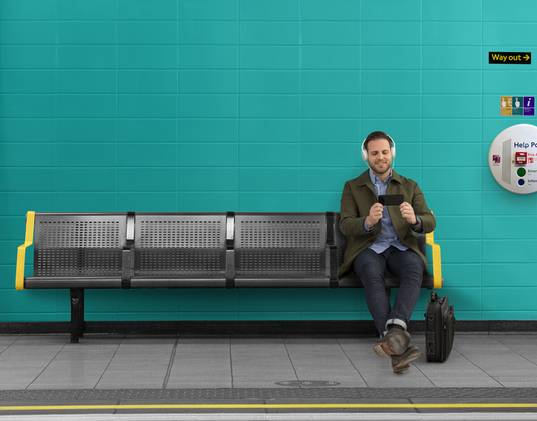 EE Unlimited Data SIM-only 30 day contract: £10pm (10Mbps) / £13pm (100Mbps) / £19pm (uncapped speed)
