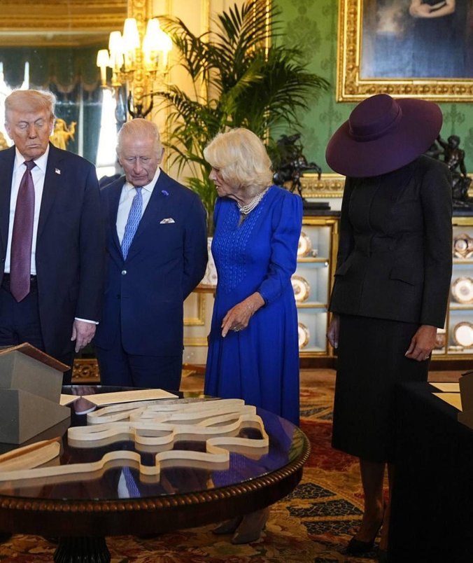 Melania Trump powers down into stand-by mode during her 2025 visit to the UK.