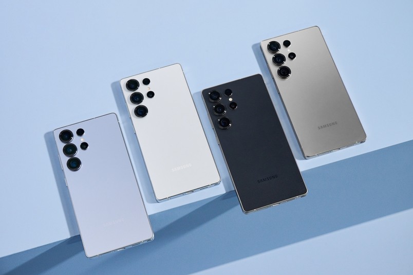 Samsung Galaxy S25 Ultra 512GB 5G smartphone £861.65 with any S series trade-in