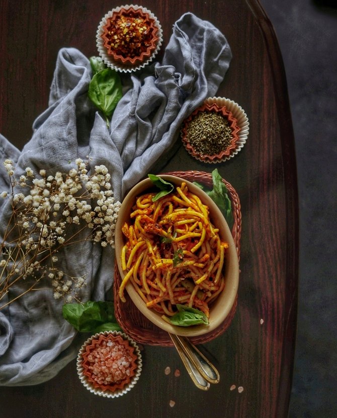 Currhetti  =  Curried Spaghetti