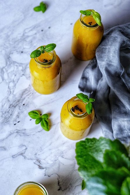 Healthy Turmeric Ginger Shots