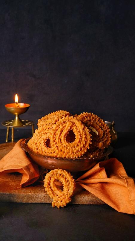 Diwali Snack - Moong Dal Murukku / Chakli