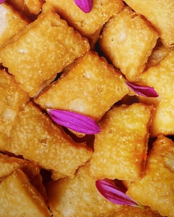 Diwali Sweet Shankarpali