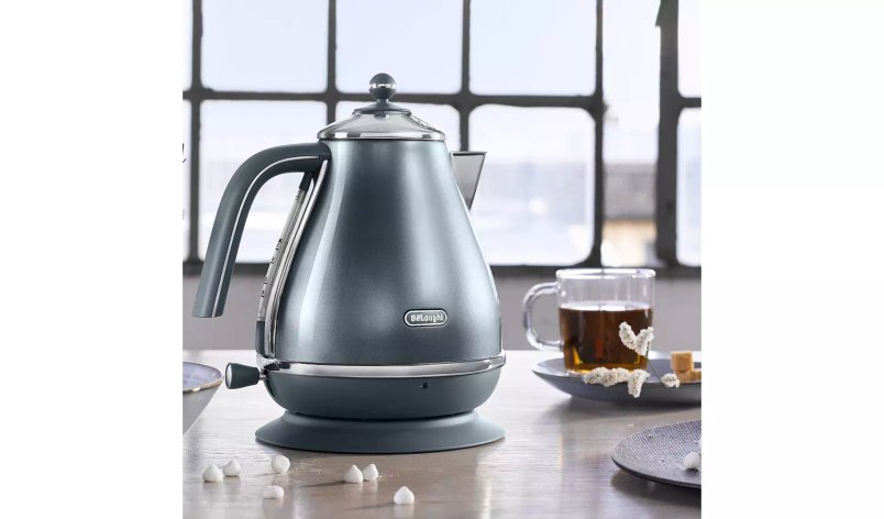 De'Longhi Icona Metallics Electric Kettle - £35.00
