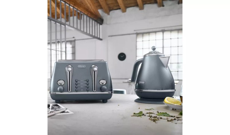 De'Longhi Icona Metallics Electric Kettle - £35.00