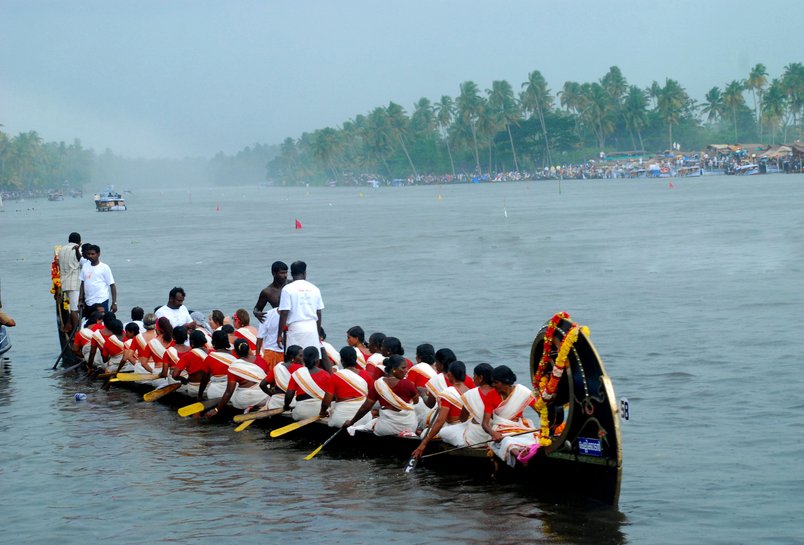 Nehru Trophy Boat Race – Kerala's Festival on Water