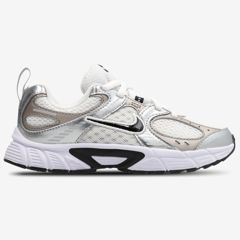Nike V5 Pre School shoes Limited sizes Free delivery for £20